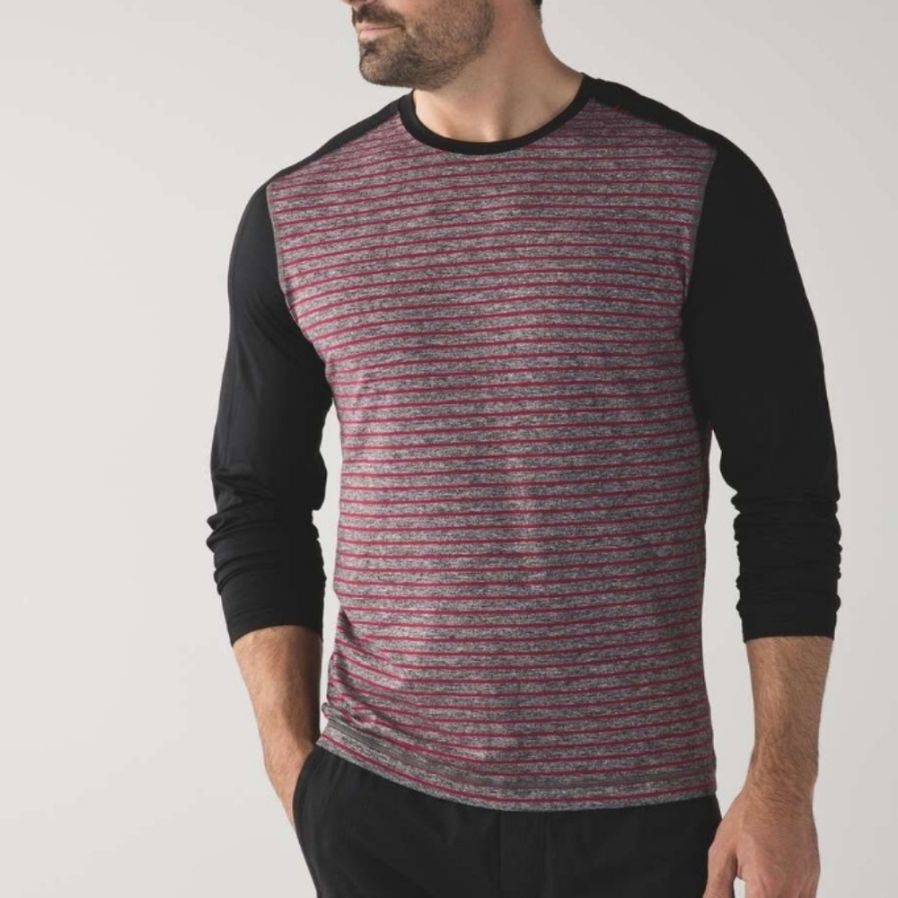 Lululemon Surge Warm Crew